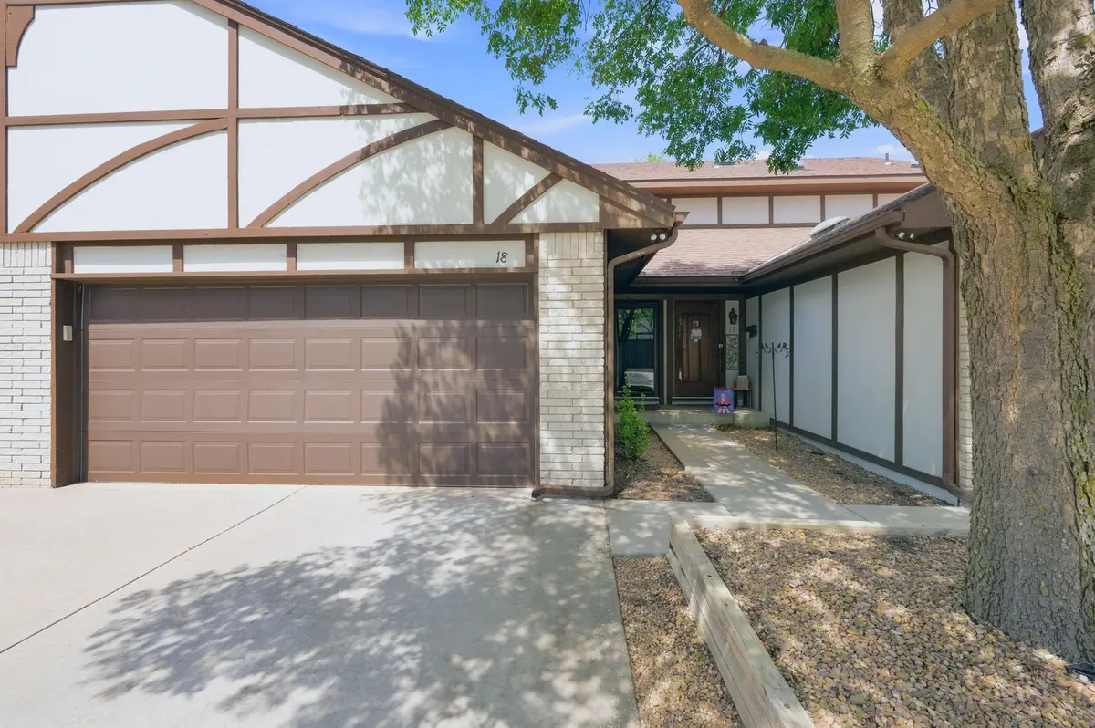 641 N Woodlawn #18, Wichita, KS 67208