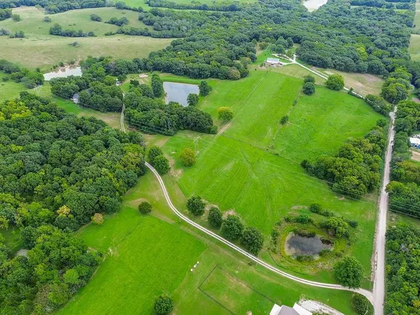 20540 Turner RD, Leavenworth, KS 66048