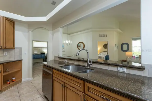 150 W WATERSIDE Pkwy, Palm Coast, FL 32137