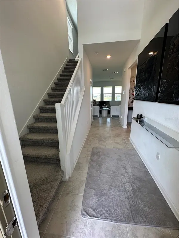 8946 FLUFFY LIE CT, Davenport, FL 33896