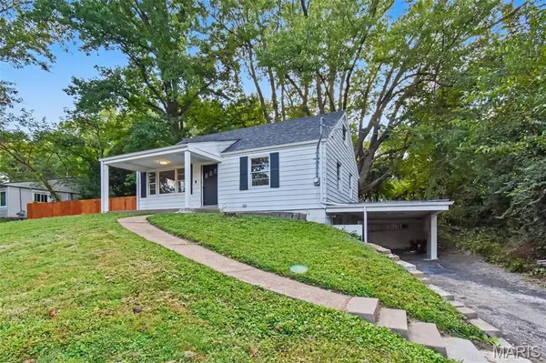 21 S Dellwood AVE, St Louis, MO 63135