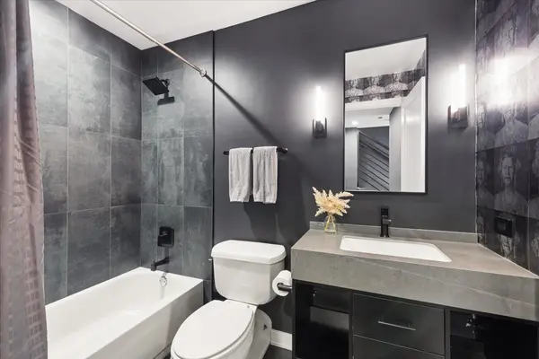 2906 N Paulina ST #13, Chicago, IL 60657
