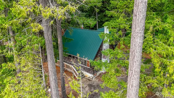 4061 FS RD 4832, Snoqualmie Pass, WA 98068