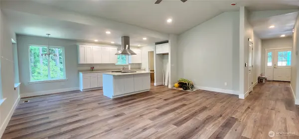 821 E Olde Lyme RD, Shelton, WA 98584