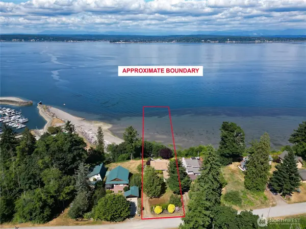 16 A Saratoga (Including D-15) DR, Hat Island, WA 98206