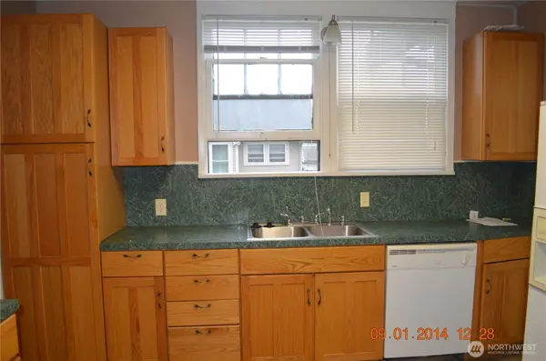 306 2nd ST NE, Auburn, WA 98002