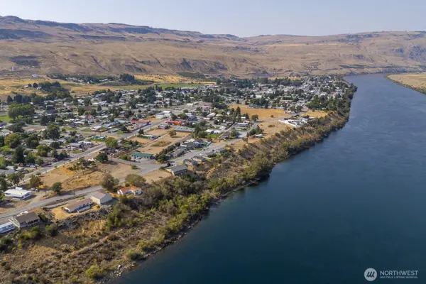 1921 Columbia BLVD, Bridgeport, WA 98813