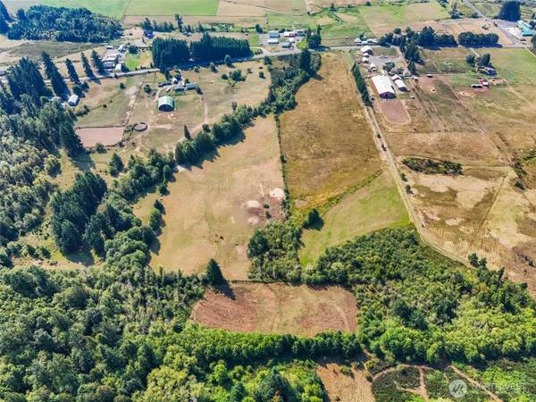 104 Bills LN, Onalaska, WA 98570