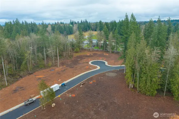 549 Sweet Gum DR, Blaine, WA 98230
