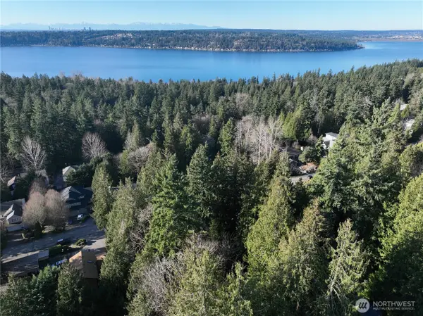 0 xx 211th PL SE, Sammamish, WA 98074