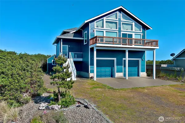 1160 Greenview AVE SW, Ocean Shores, WA 98569