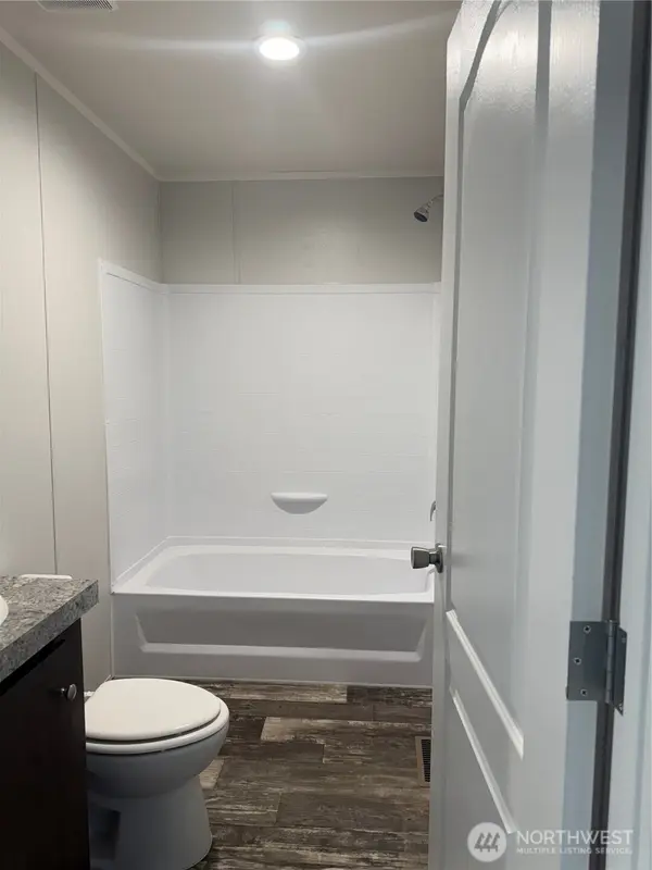 200 W Hawthorne ST #32, Connell, WA 99326