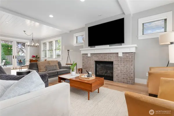 902 Captain Bay CT, Lynden, WA 98264