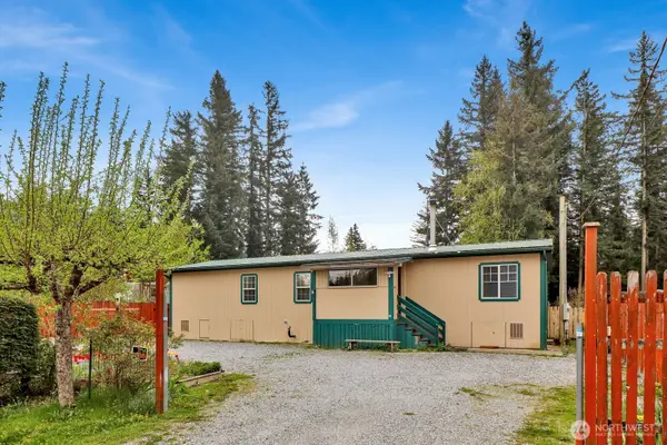 6245 Laurel PL, Maple Falls, WA 98266