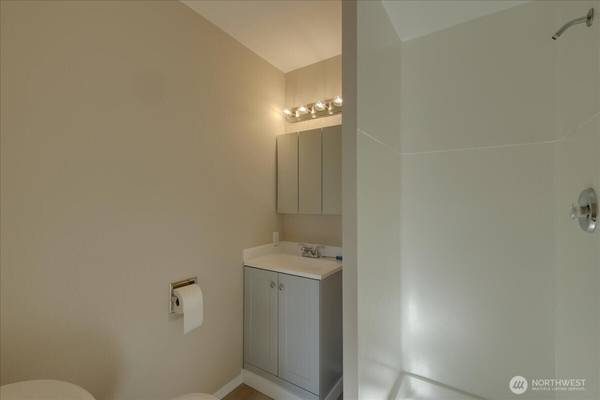 150 Hardie AVE SW #1-6, Renton, WA 98057
