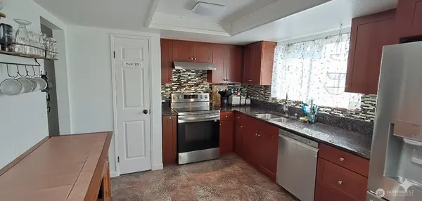 7655 Forest Ridge DR NE, Bremerton, WA 98311