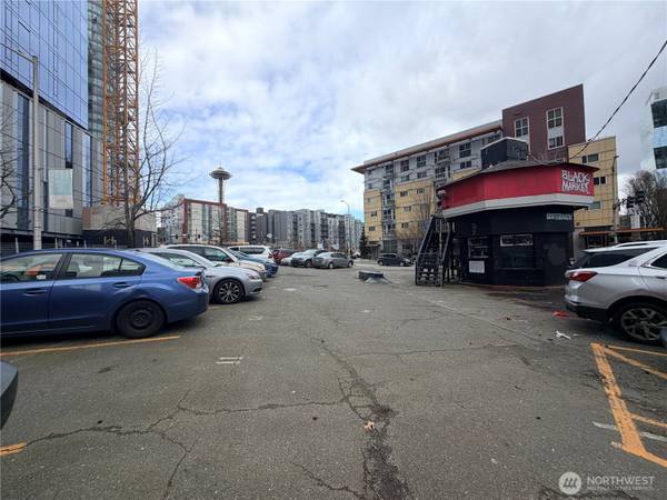 2404 7th AVE, Seattle, WA 98121