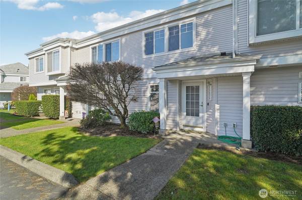 23628 55th PL S #15-3, Kent, WA 98032
