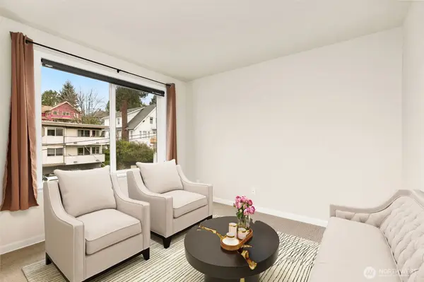 3926 1st AVE NE #31, Seattle, WA 98015