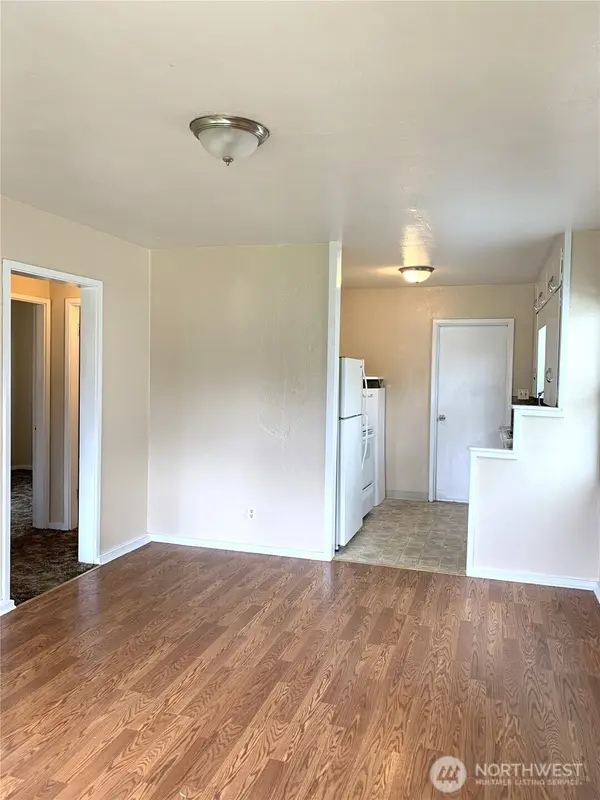 1423 S 7th AVE, Kelso, WA 98626