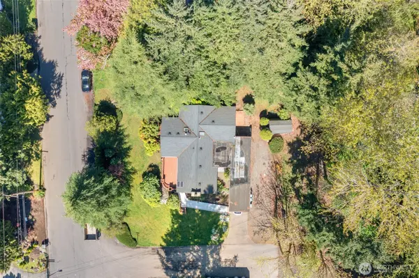 12604 109th Pl, Kirkland, WA 98033