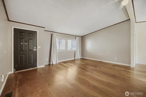 2611 S 288th ST #21, Federal Way, WA 98003
