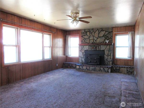 148 N Portland ST, Republic, WA 99166