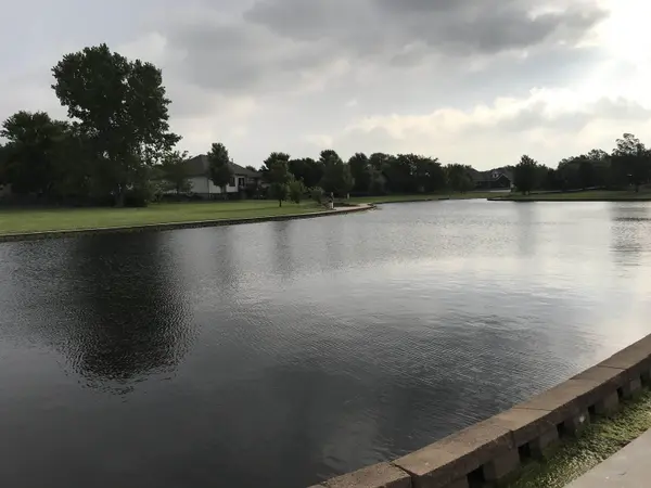 328 Old Colony Ct, North Newton, KS 67117