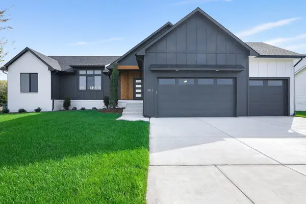 1011 S Brookside, Goddard, KS 67052
