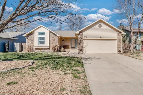 9706 W GREENSPOINT ST., Wichita, KS 67205-1513