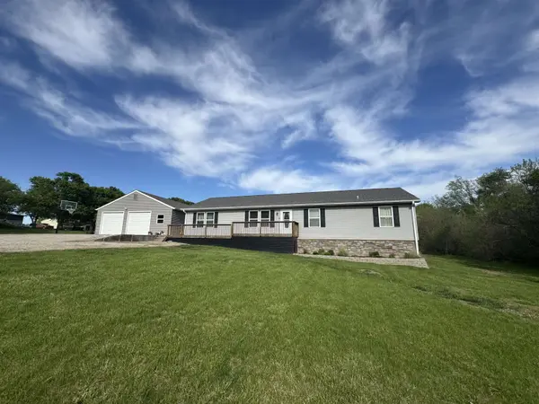 1611 T St, Belleville, KS 66935