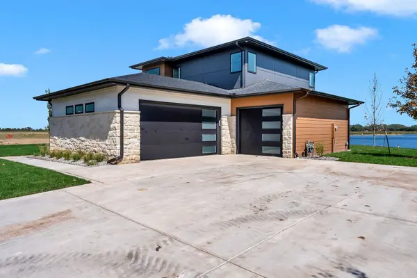 5118 Shoreside Street, Maize, KS 67101