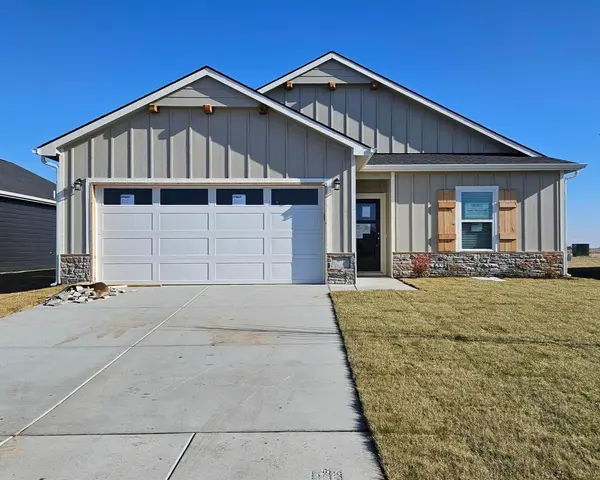 1502 N Sedgwick St, Garden Plain, KS 67050