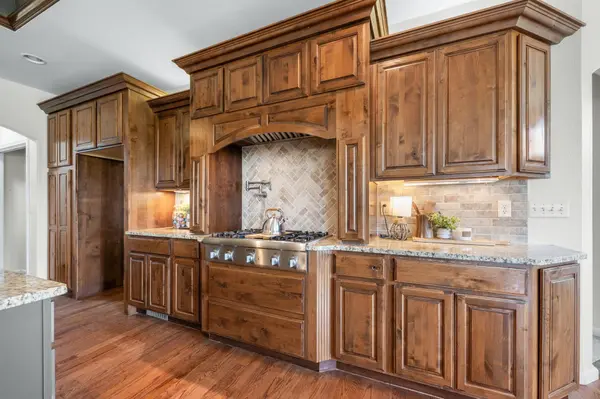 9002 E 87th St S, Derby, KS 67037