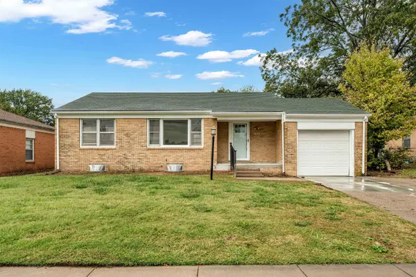 1123 S Woodlawn Blvd, Wichita, KS 67218