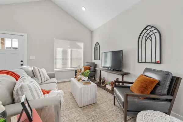 3684 N Azalea St, Maize, KS 67223