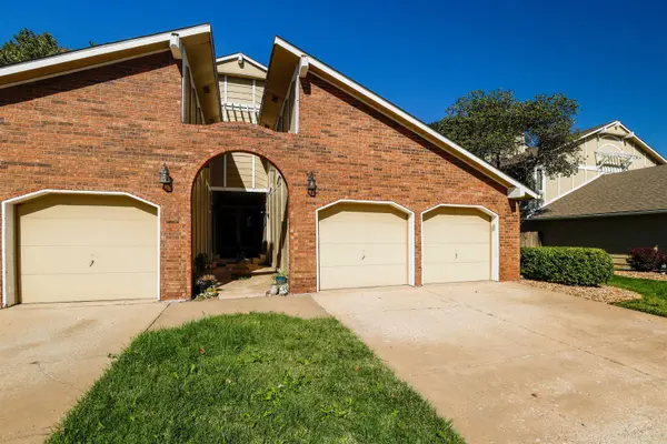 10504 W Texas St Unit 401, Wichita, KS 67209