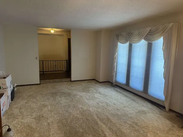 1411 S Hickory Stick Cir, Wichita, KS 67230