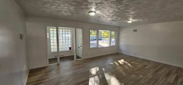 1609 N Fairmount Ave, Wichita, KS 67208