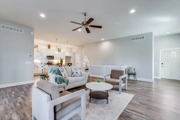 818 N McCloud Cir Unit#507, Andover, KS 67002-8922