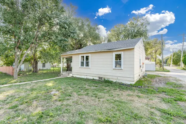 211 W 3rd Ave, El Dorado, KS 67042
