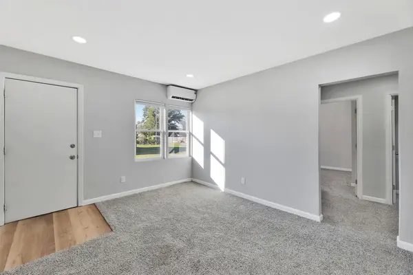 319 N Ash, Hillsboro, KS 67063