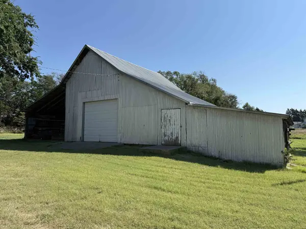 1943 Frontier Road, Bennington, KS 67422