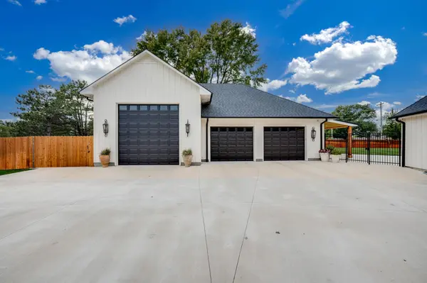 52 Westborough, Wellington, KS 67152