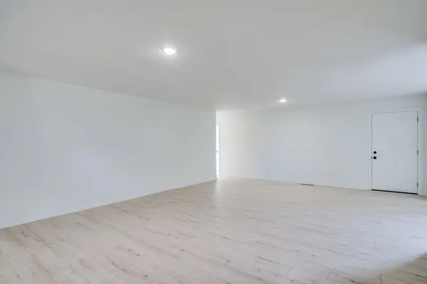 1508 E Catalina, Wichita, KS 67216