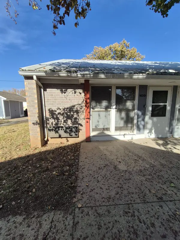 407 W Main St, Toronto, KS 66777