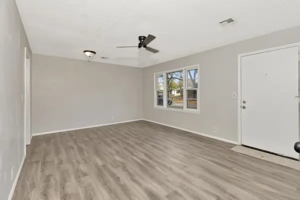 4221 S Englewood St, Wichita, KS 67216