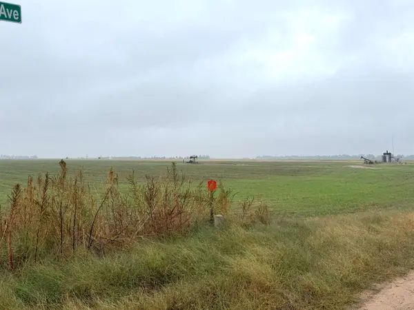 0000 SE 140 Avenue, Ellinwood, KS 67526