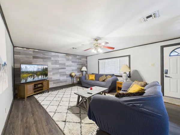 208 Park St, Fall River, KS 67047