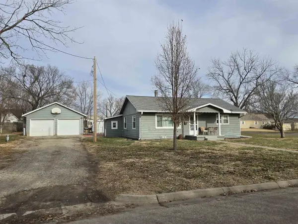 1513 20th St,  Belleville,  KS 66935
